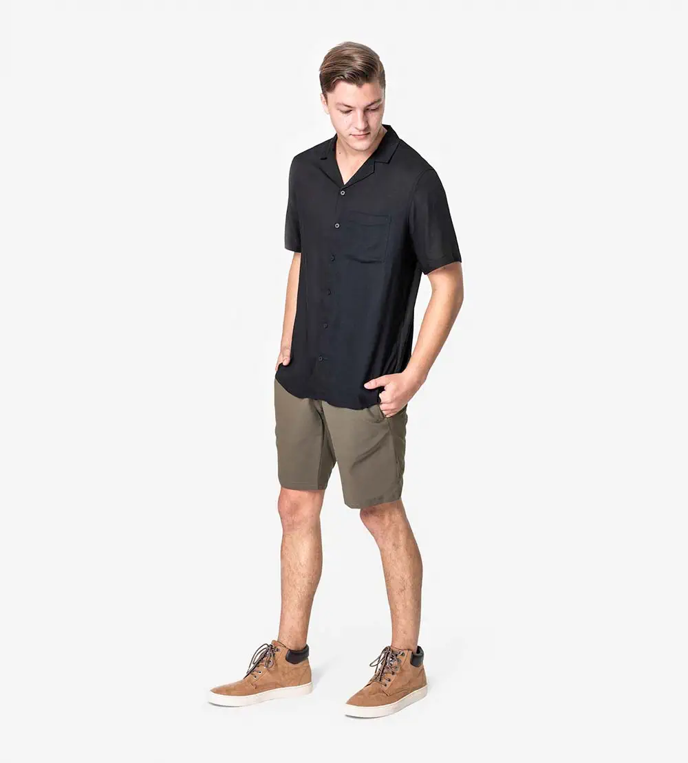 clothingstore2-man-pic5b