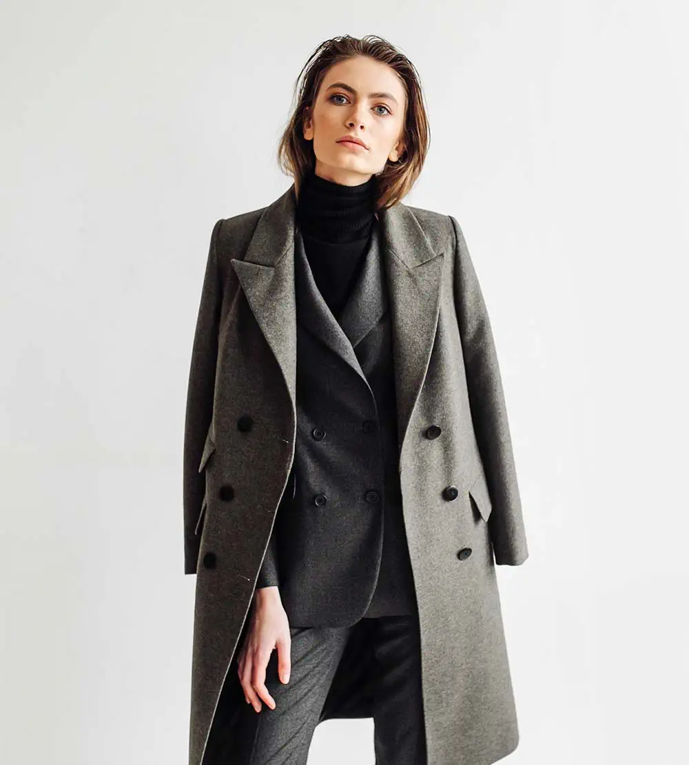 clothingstore2-woman-pic11c