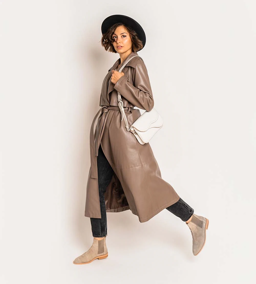 clothingstore2-woman-pic14