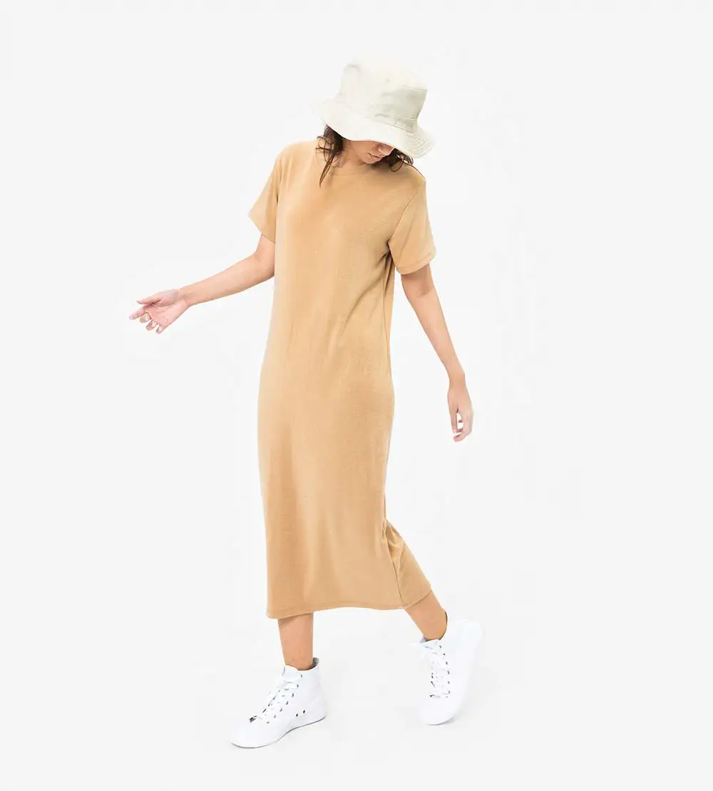 clothingstore2-woman-pic7b