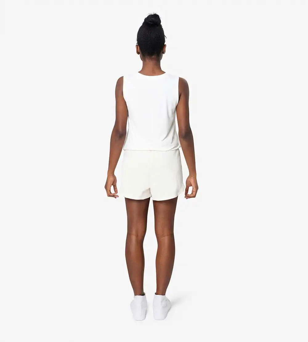 clothingstore2-woman-pic9b